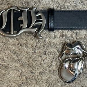 Stylish Black Belt with Silver Buckle